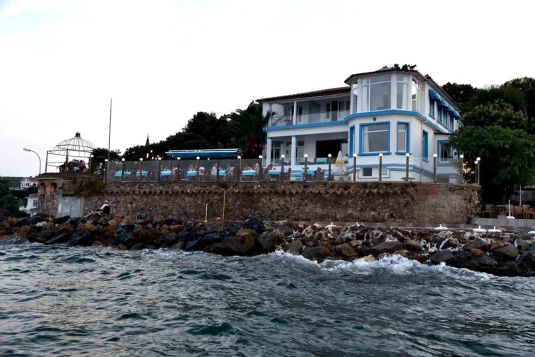 Pyrgos Otel Restaurant