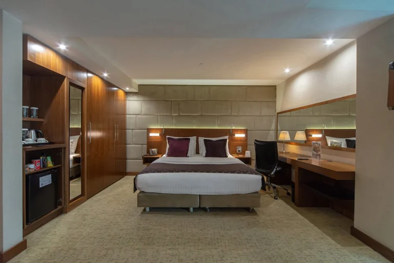 Crowne Plaza Istanbul – Harbiye, an IHG Hotel photo 4