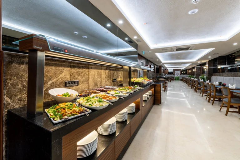 Aprilis Plus Hotel