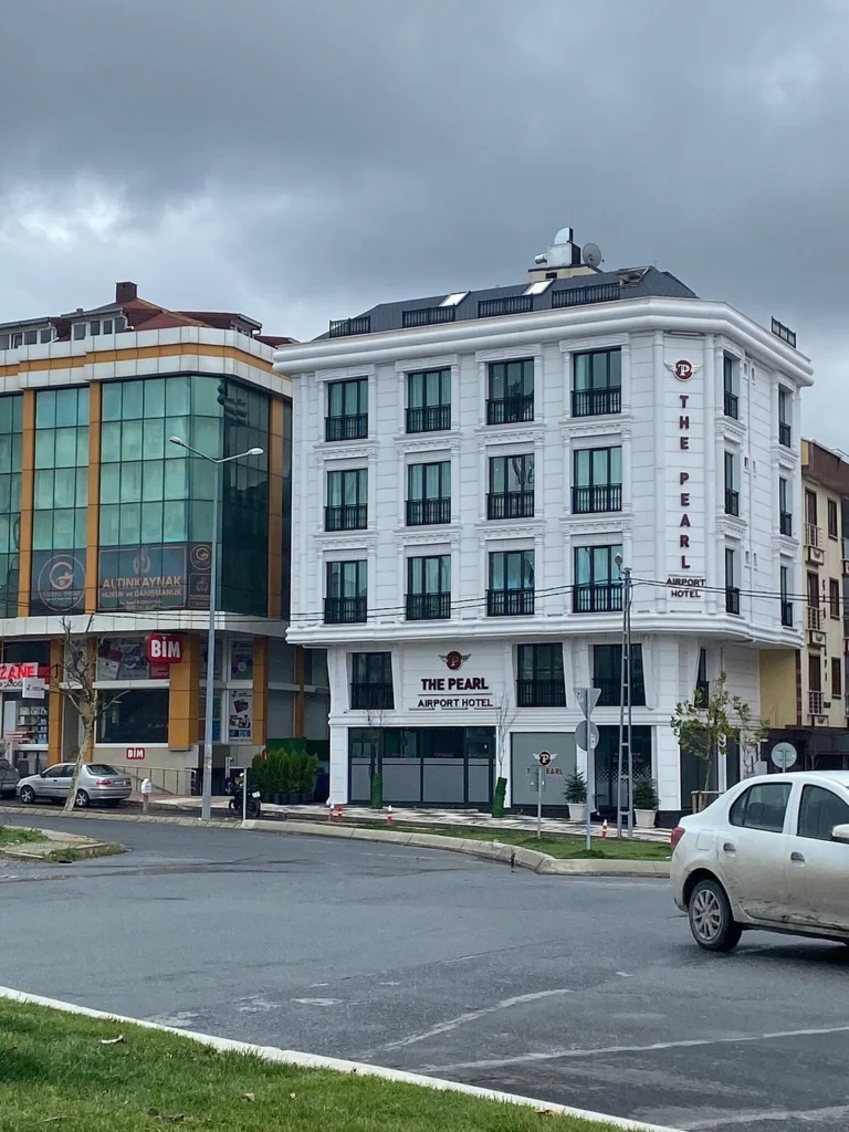 The Pearl Airport Hotel