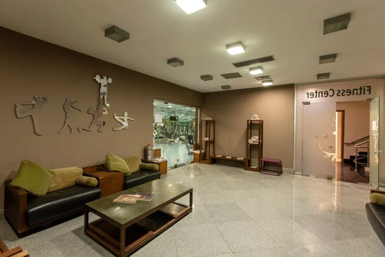Nippon Hotel