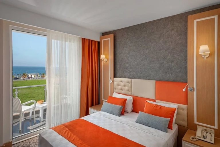 Golden Orange Hotel photo 4