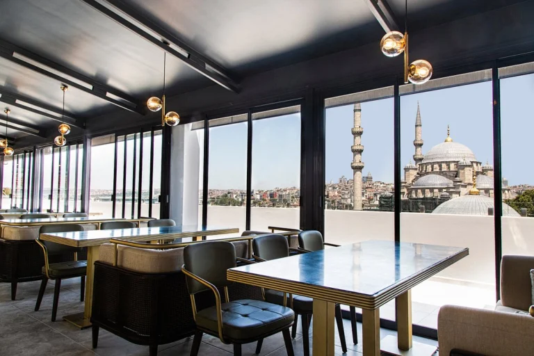 Mest Hotel