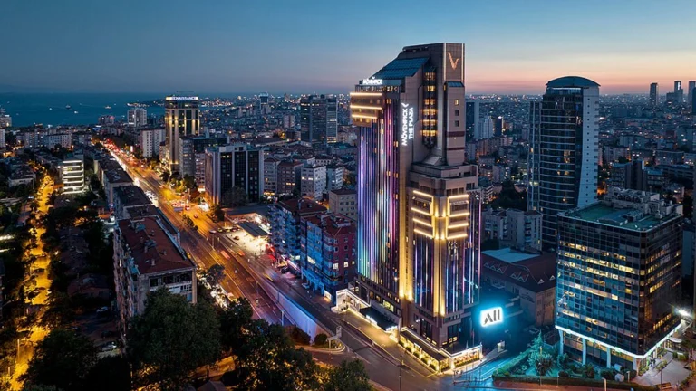 Mövenpick Hotel İstanbul Bosphorus