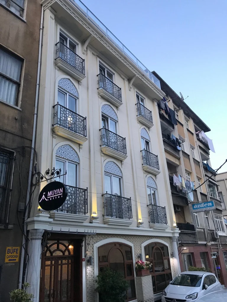 Muyan Suites