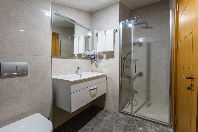 Obelisk Hotel & Suites photo 3