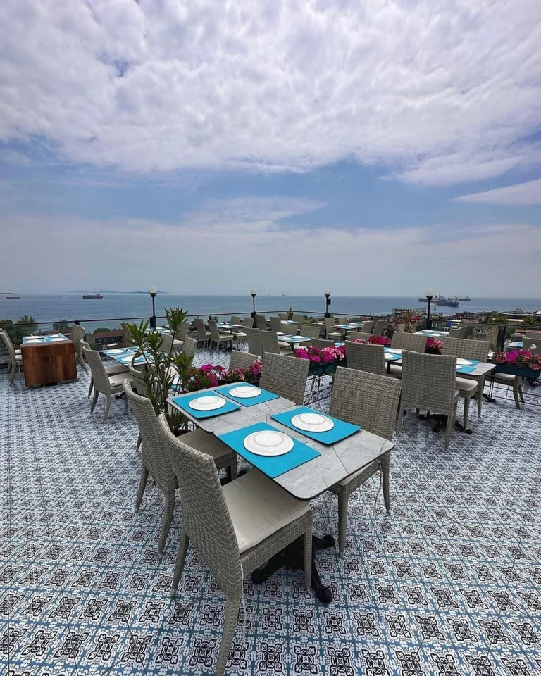 The Byzantium Hotel & Suites
