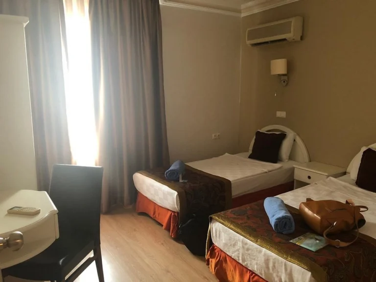 Suite Laguna Hotel photo 3