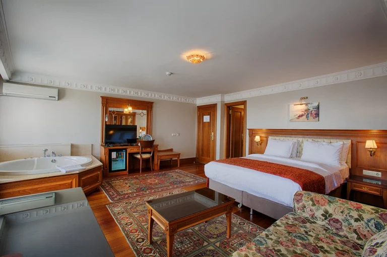 Sumengen Hotel photo 2