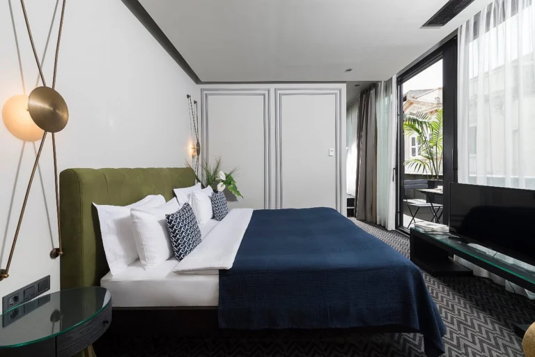 Nabu Hotel