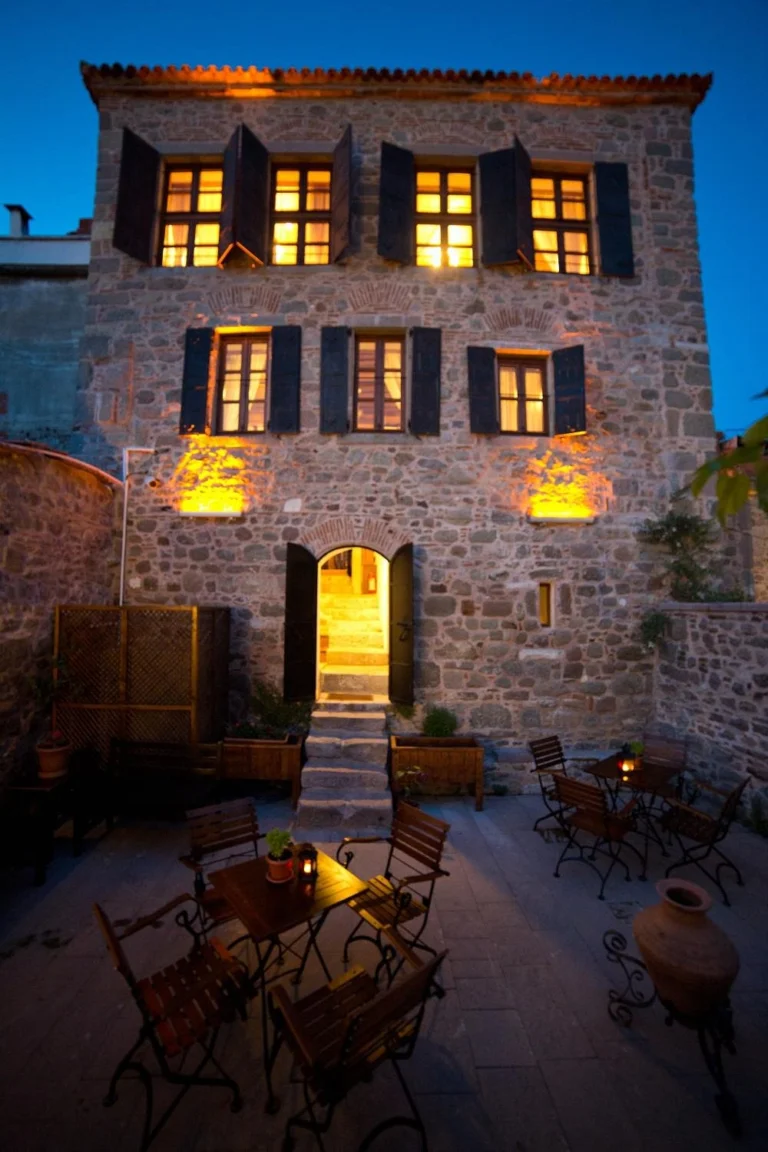 Aristonicus Boutique Hotel