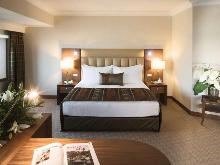 Mövenpick Hotel İzmir