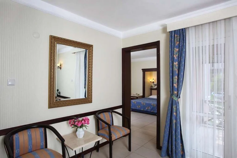 Club Yali Hotels & Resort photo 2