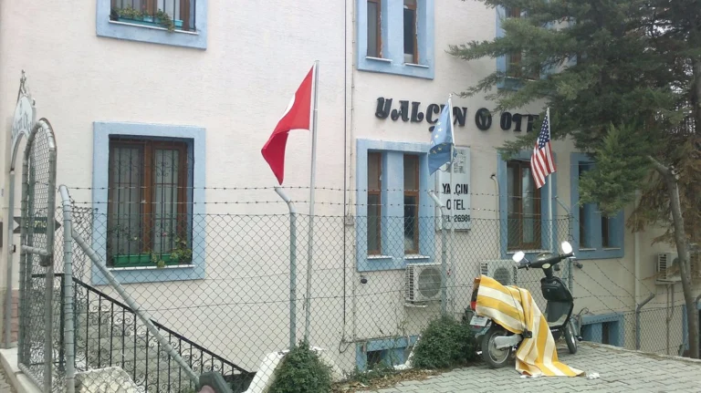 Yalcin Hotel