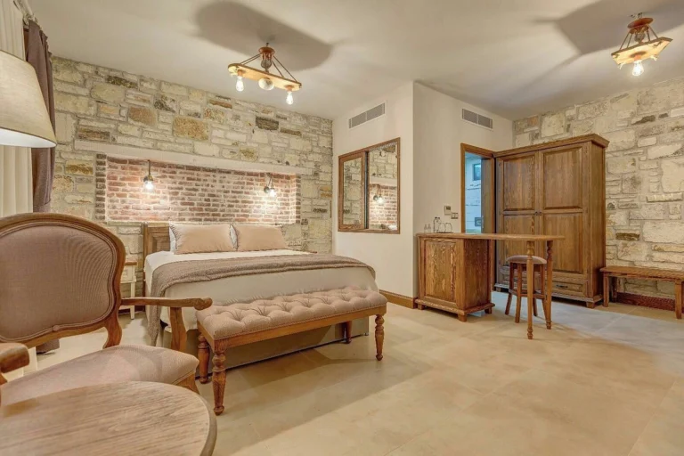 Navalia Hotel photo 4