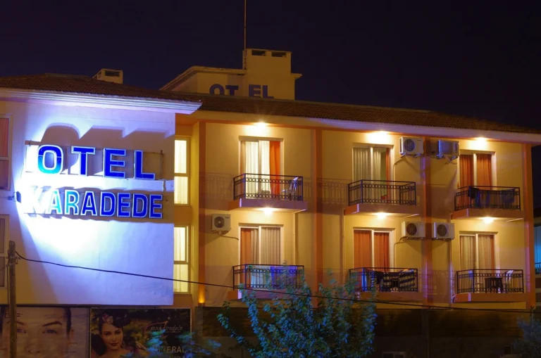 Karadede Hotel