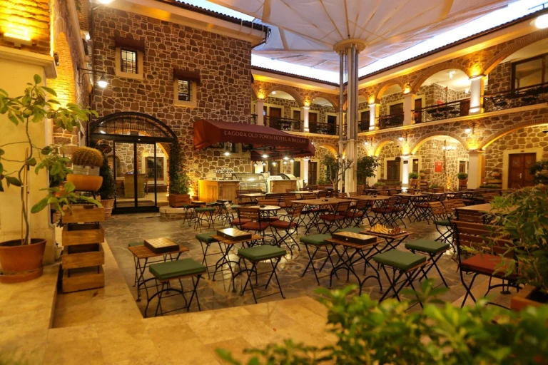 L’Agora Old Town Hotel & Bazaar