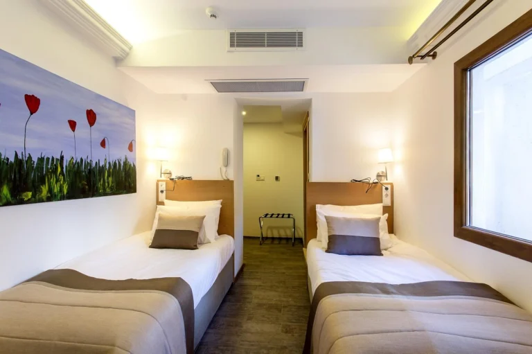 MB City Hotel photo 4