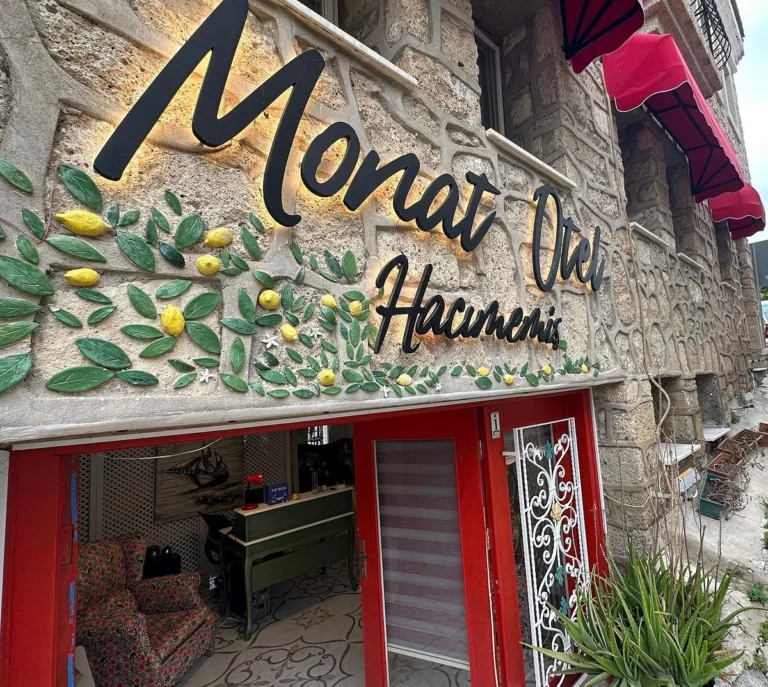 Monat Otel Hacimemis