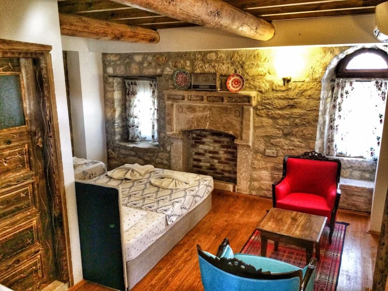 Parmis Boutique House photo 3