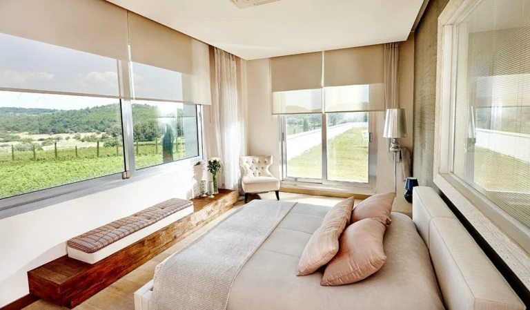 2ROOMS Hotel photo 2